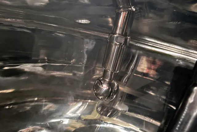 CIP spray ball inside the tank